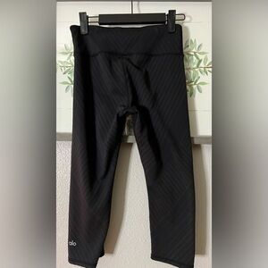 Alo crop leggings size small